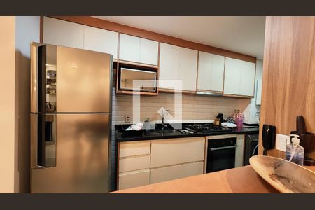 Cozinha e Área de Serviço de apartamento à venda com 2 quartos, 87m² em Medeiros, Jundiaí