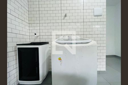 Sala/cozinha de apartamento para alugar com 1 quarto, 22m² em Vila Operária, Guarulhos