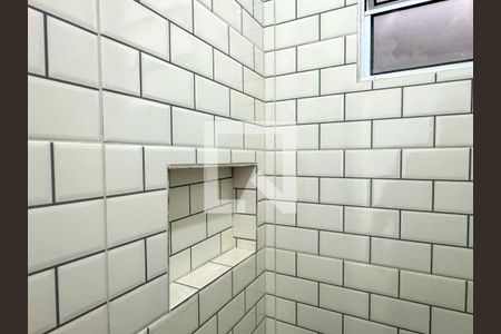 Banheiro de apartamento para alugar com 1 quarto, 22m² em Portal dos Gramados, Guarulhos