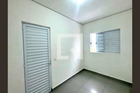 Quarto de apartamento para alugar com 1 quarto, 22m² em Portal dos Gramados, Guarulhos
