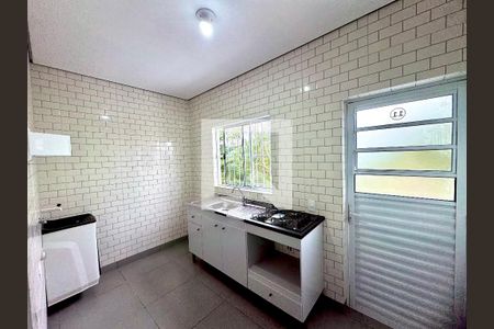 Sala/Cozinha de apartamento para alugar com 1 quarto, 22m² em Portal dos Gramados, Guarulhos