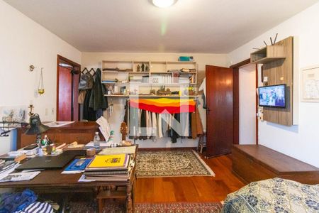 Quarto 1 de casa à venda com 4 quartos, 390m² em Menino Deus, Porto Alegre