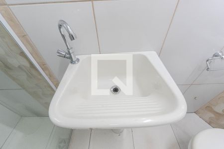 Banheiro de kitnet/studio para alugar com 1 quarto, 34m² em Consolação, São Paulo