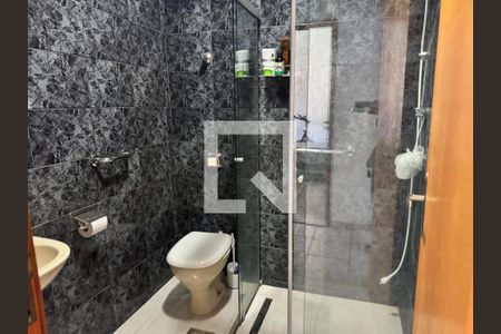 Banheiro 2 de casa à venda com 3 quartos, 198m² em Incofindência, Belo Horizonte