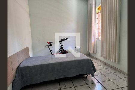 Quarto 1 de casa à venda com 3 quartos, 198m² em Incofindência, Belo Horizonte