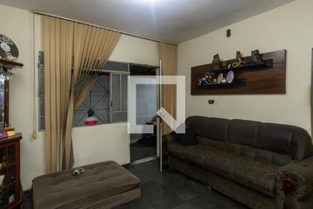 Sala de casa à venda com 3 quartos, 241m² em Serrano, Belo Horizonte
