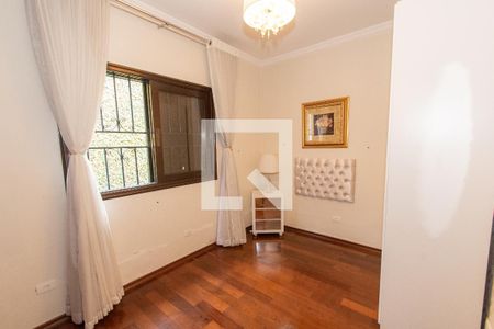 Quarto 1 de casa à venda com 3 quartos, 252m² em Vila Monumento, São Paulo