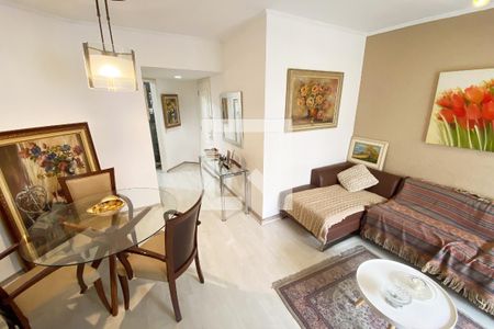 Sala de apartamento à venda com 3 quartos, 90m² em Pinheiros, São Paulo