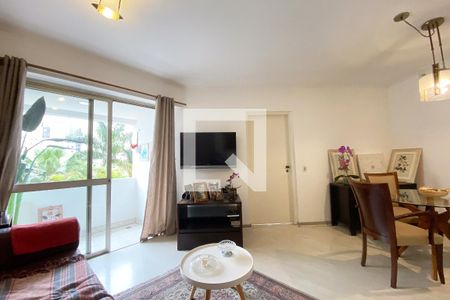 Sala de apartamento à venda com 3 quartos, 90m² em Pinheiros, São Paulo