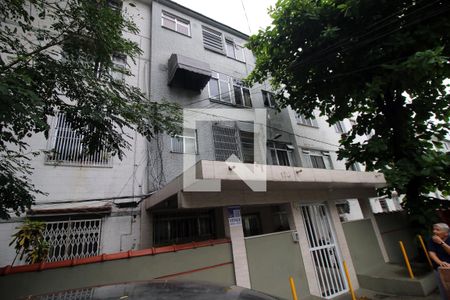Fachada e portaria de apartamento à venda com 3 quartos, 105m² em Parada de Lucas, Rio de Janeiro