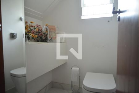 Lavabo de casa à venda com 4 quartos, 220m² em Vila Valparaíso, Santo André