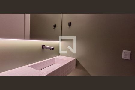 Lavabo de apartamento para alugar com 1 quarto, 50m² em Centro, Florianópolis