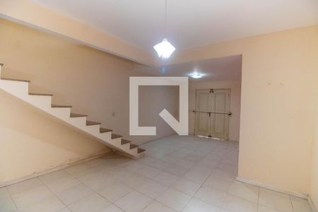 Sala de casa à venda com 3 quartos, 180m² em Itaipu, Niterói