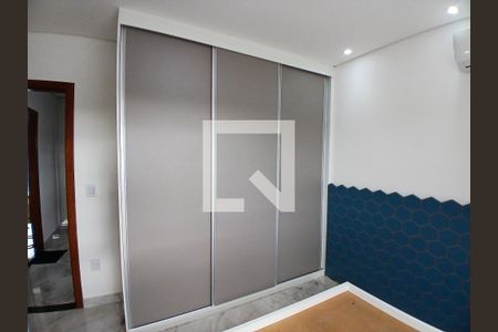 Quarto 1 de casa à venda com 3 quartos, 218m² em Tropical, Contagem