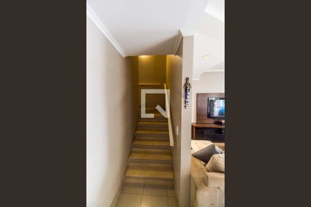 Escada de casa de condomínio à venda com 5 quartos, 180m² em Residencial Dois (tambore), Santana de Parnaíba