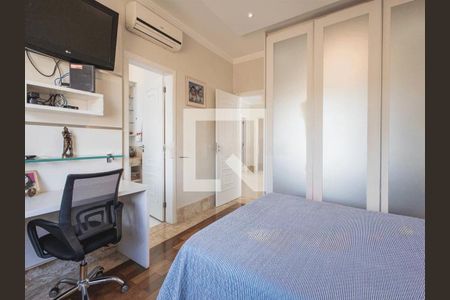 Casa à venda com 4 quartos, 585m² em Vale Azul, Jundiaí