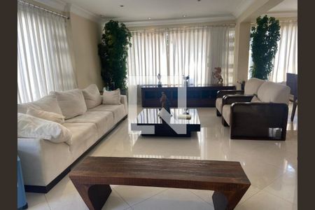 Foto 13 de casa à venda com 3 quartos, 681m² em Campo Belo, São Paulo