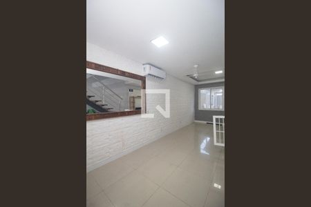 Sala de casa para alugar com 2 quartos, 82m² em Hípica, Porto Alegre