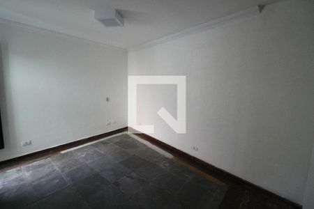 Casa à venda com 2 quartos, 339m² em Parque Oratório, Santo André