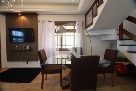 Sala de casa à venda com 3 quartos, 170m² em Mato Grande, Canoas