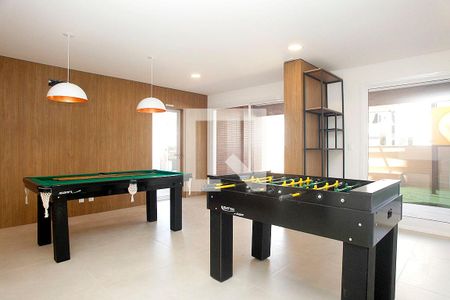 Área Comum - Sala de Jogos de apartamento para alugar com 2 quartos, 65m² em Jardim Botânico, Porto Alegre