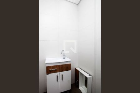 Banheiro da Suíte 1 de apartamento para alugar com 2 quartos, 65m² em Jardim Botânico, Porto Alegre