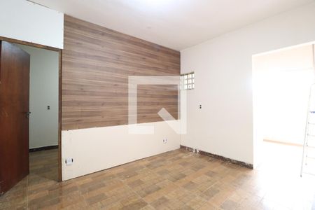 Sala de casa para alugar com 2 quartos, 70m² em Laranjeiras, Uberlândia