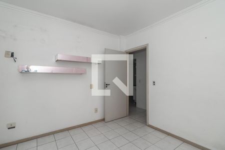 Quarto de apartamento à venda com 2 quartos, 46m² em Sarandi, Porto Alegre