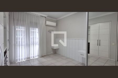 Suíte 1 de apartamento para alugar com 4 quartos, 132m² em Centro, Florianópolis