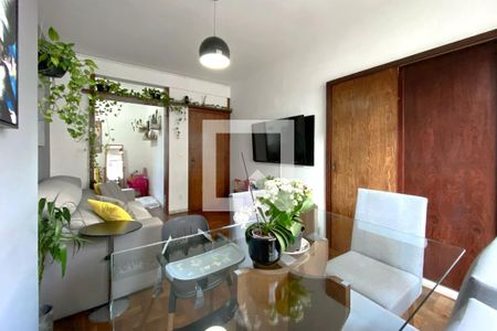 Sala de apartamento à venda com 2 quartos, 90m² em Santa Lúcia, Belo Horizonte
