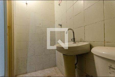 Banheiro Social de casa à venda com 1 quarto, 30m² em Jardim dos Francos, São Paulo