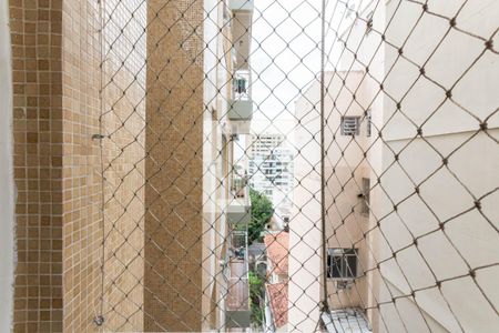 Vista de apartamento à venda com 2 quartos, 68m² em Grajaú, Rio de Janeiro