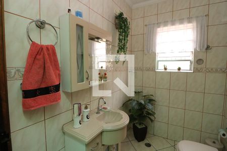 Lavabo de casa à venda com 3 quartos, 130m² em Jardim Vila Formosa, São Paulo