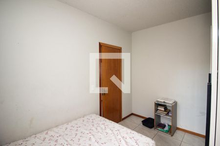 Quarto 2 de casa de condomínio à venda com 2 quartos, 50m² em Restinga, Porto Alegre