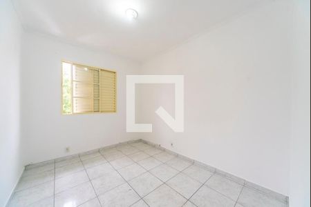 Quarto 2 de apartamento para alugar com 2 quartos, 53m² em Jardim Santo André, Santo André