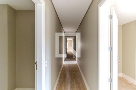 Corredor de apartamento à venda com 4 quartos, 389m² em Higienópolis, São Paulo