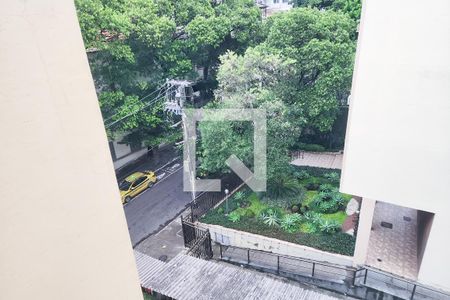 Vista da Sala de apartamento à venda com 3 quartos, 90m² em Laranjeiras, Rio de Janeiro