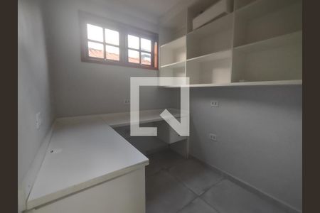 Escritório de casa para alugar com 5 quartos, 358m² em Vila Cavaton, São Paulo