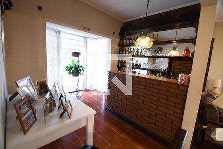 Sala de casa à venda com 5 quartos, 290m² em Taquaral , Campinas