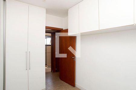 Quarto 2 de apartamento à venda com 2 quartos, 77m² em São João, Porto Alegre