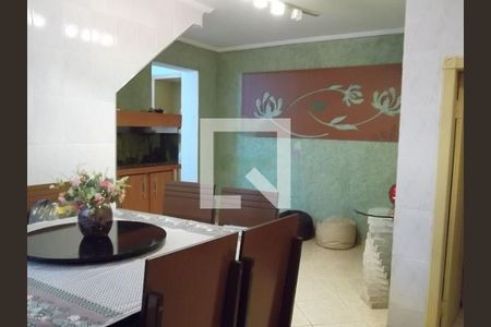 Casa à venda com 3 quartos, 210m² em Vila Constança, São Paulo
