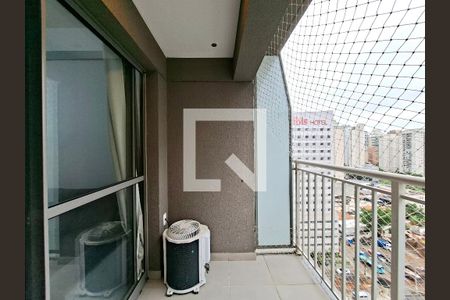 Varanda Sala/Cozinha de apartamento à venda com 1 quarto, 24m² em Vila Nova Conceição, São Paulo