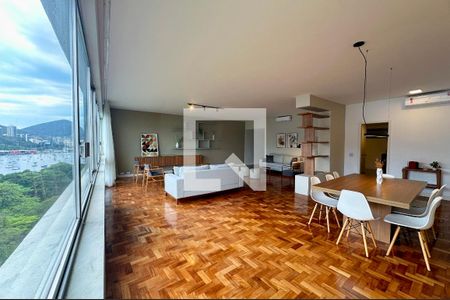 Sala de apartamento para alugar com 4 quartos, 264m² em Flamengo, Rio de Janeiro