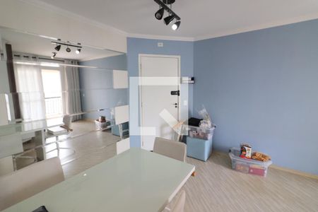 Sala de apartamento à venda com 2 quartos, 52m² em Quitaúna, Osasco