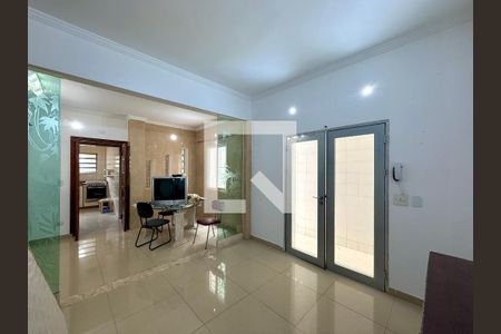 Sala de casa para alugar com 3 quartos, 150m² em Chácara Santo Antônio (zona Sul), São Paulo