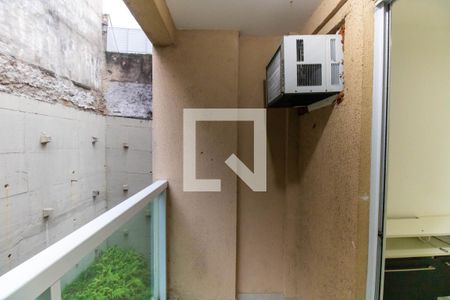 Sacada de apartamento à venda com 3 quartos, 70m² em Fátima, Niterói