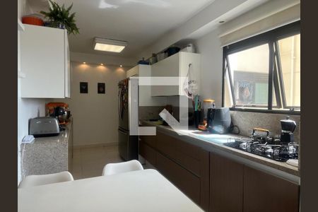 Apartamento à venda com 4 quartos, 142m² em Santo Amaro, São Paulo