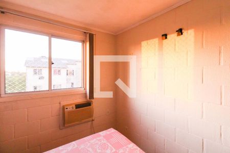 Quarto 1 de apartamento à venda com 2 quartos, 38m² em Olaria, Canoas