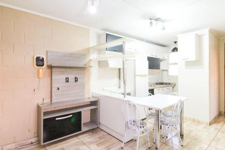 Sala de apartamento à venda com 2 quartos, 38m² em Olaria, Canoas