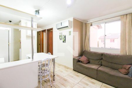 Sala de apartamento para alugar com 2 quartos, 38m² em Olaria, Canoas